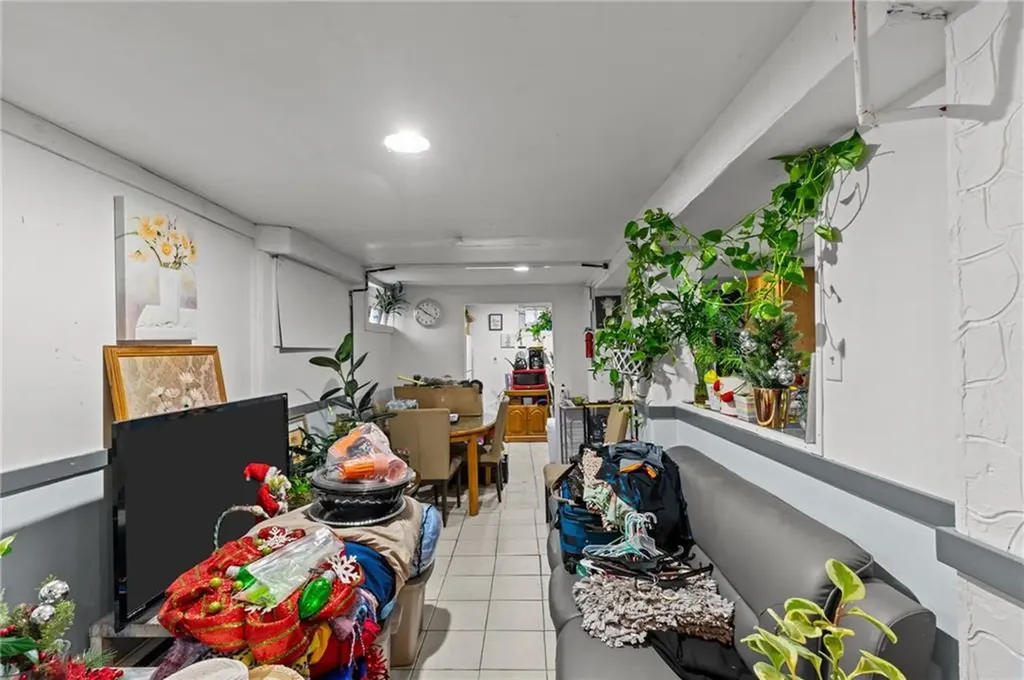 11 Hilarity Street Providence RI 02909