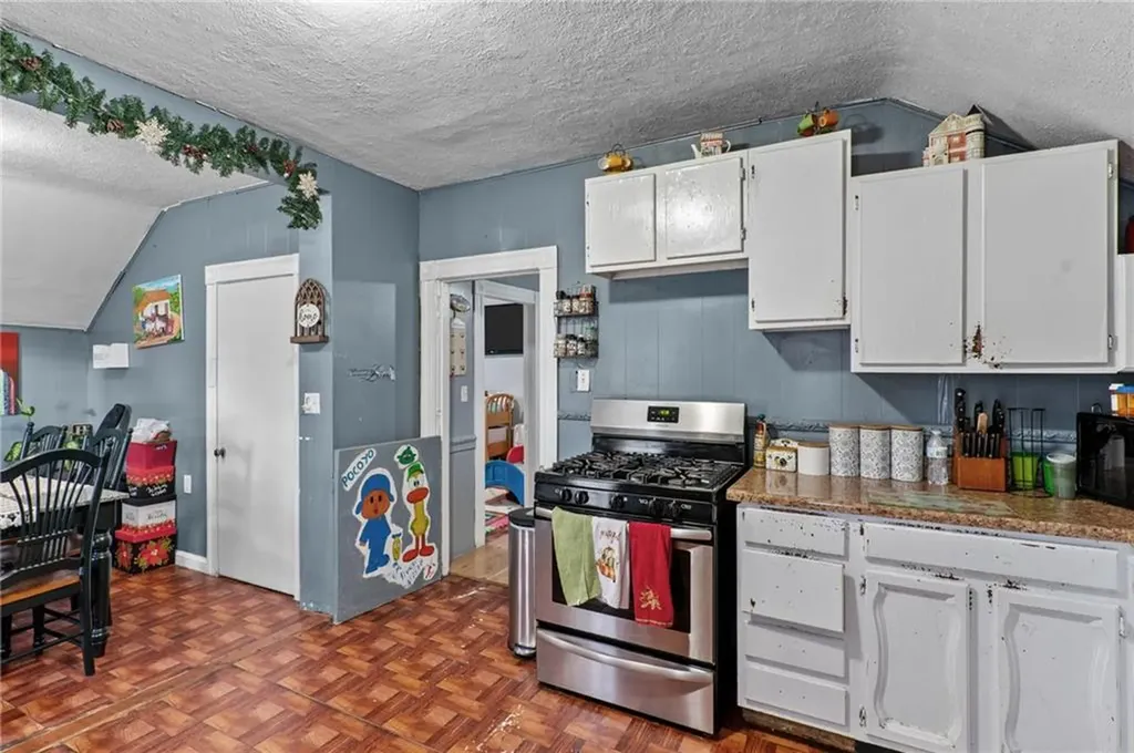 11 Hilarity Street Providence RI 02909