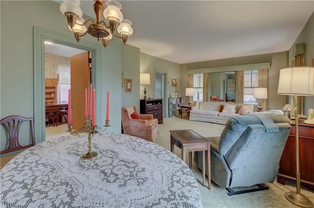 8 Chapel Road Barrington RI 02806