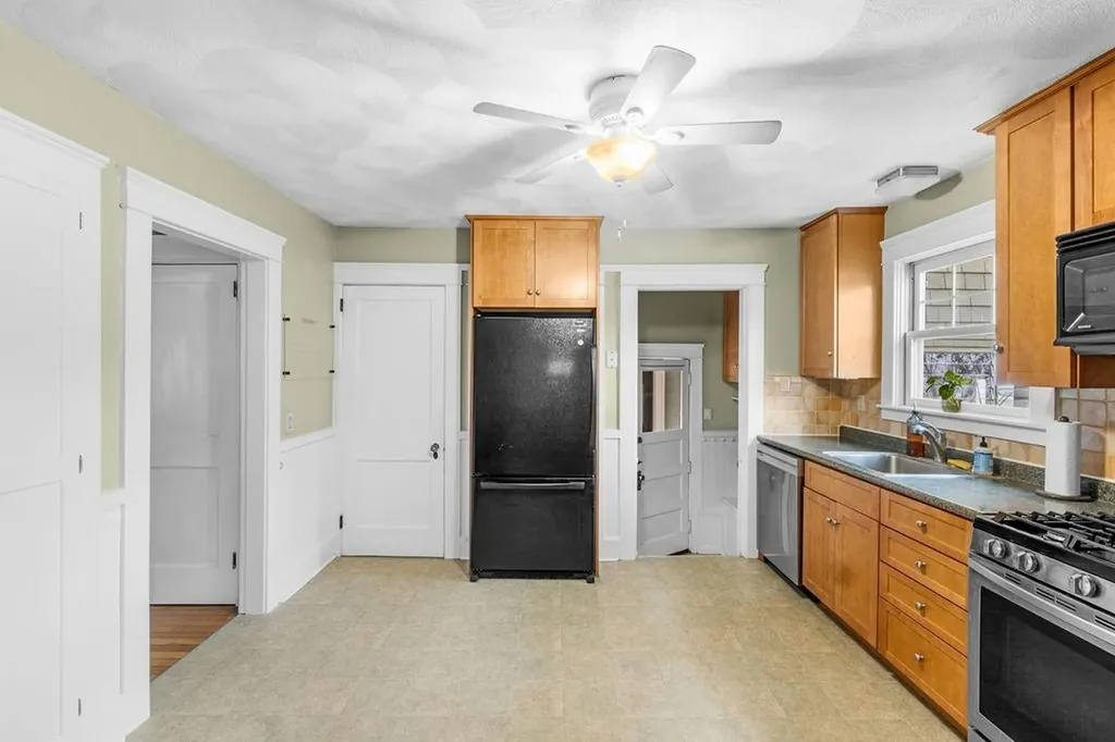 75 Tallman Avenue Cranston RI 02910