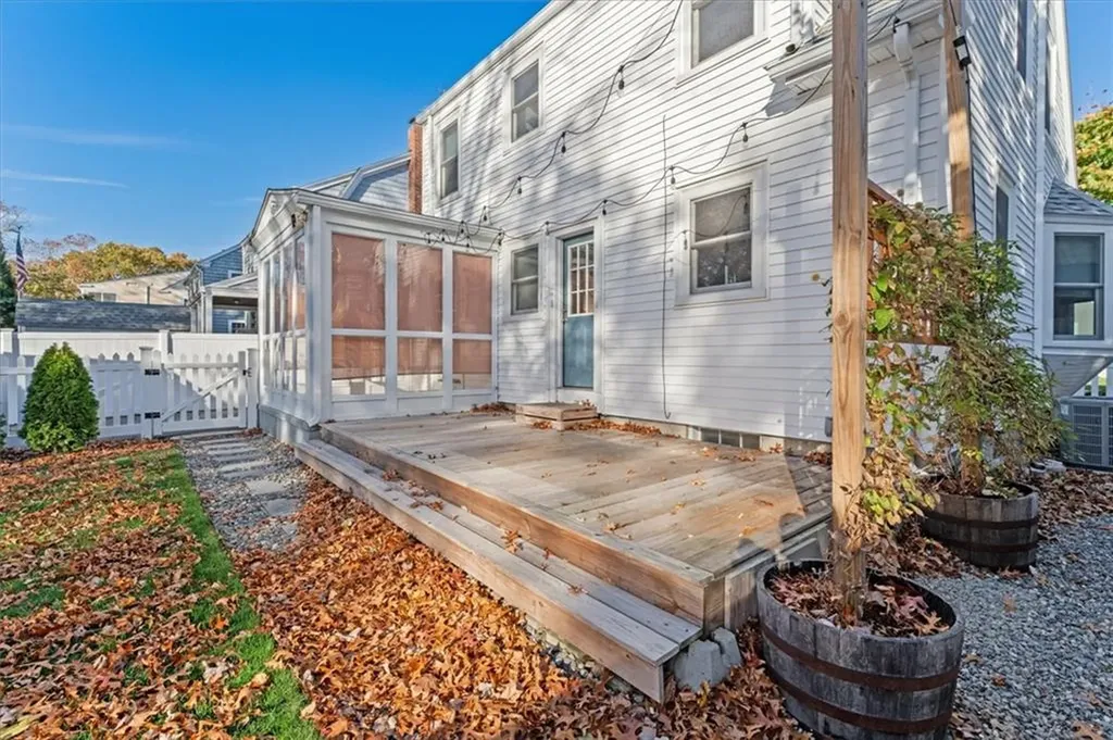 8 Fairview Avenue Lincoln RI 02865