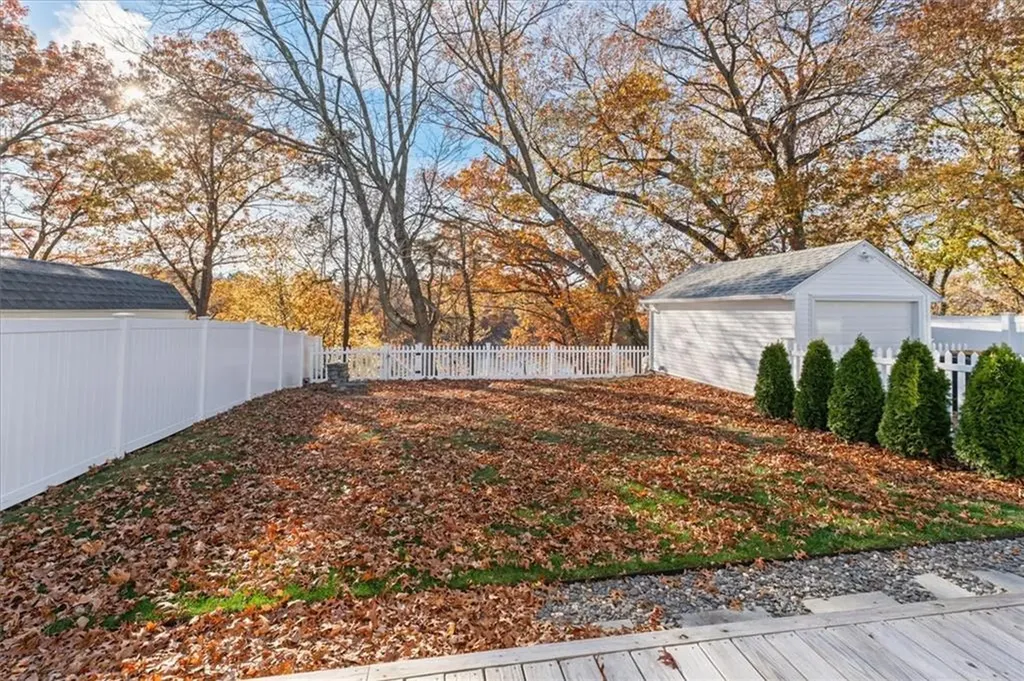 8 Fairview Avenue Lincoln RI 02865