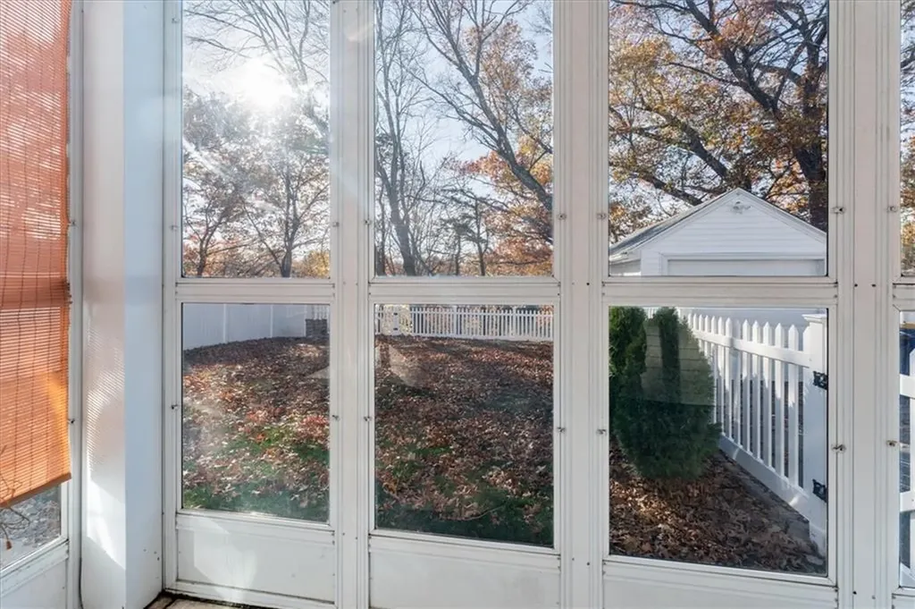 8 Fairview Avenue Lincoln RI 02865