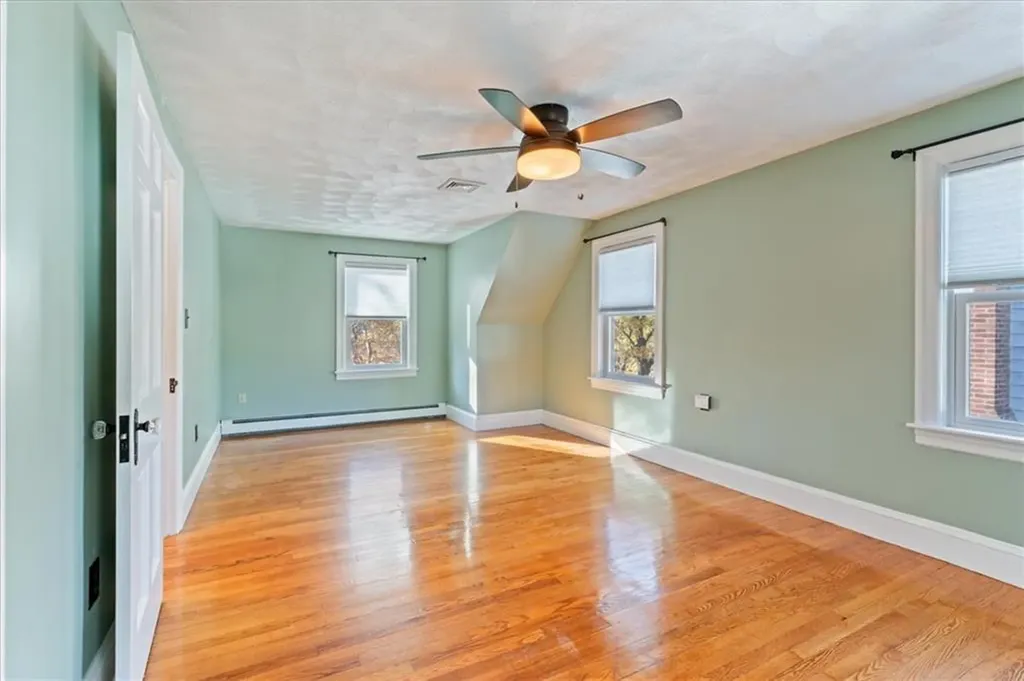 8 Fairview Avenue Lincoln RI 02865
