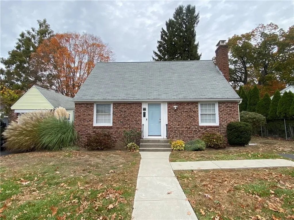 12 10 Miles Avenue Cranston RI 02920