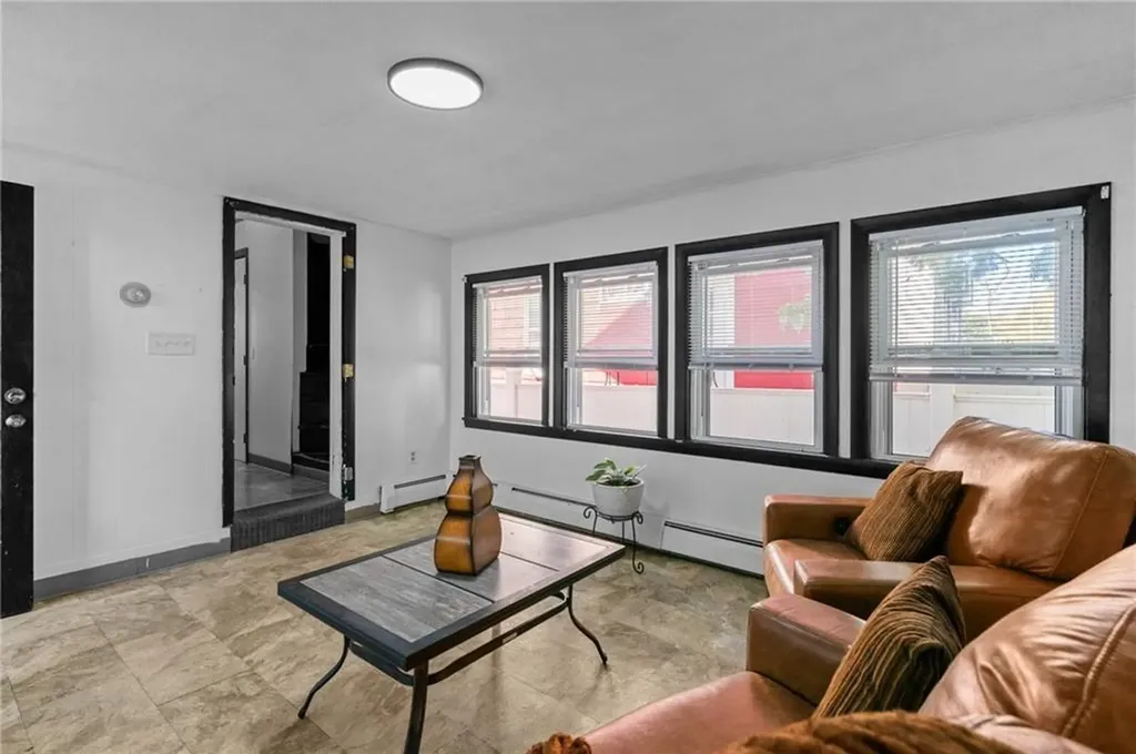 11 Linton Street Providence RI 02908