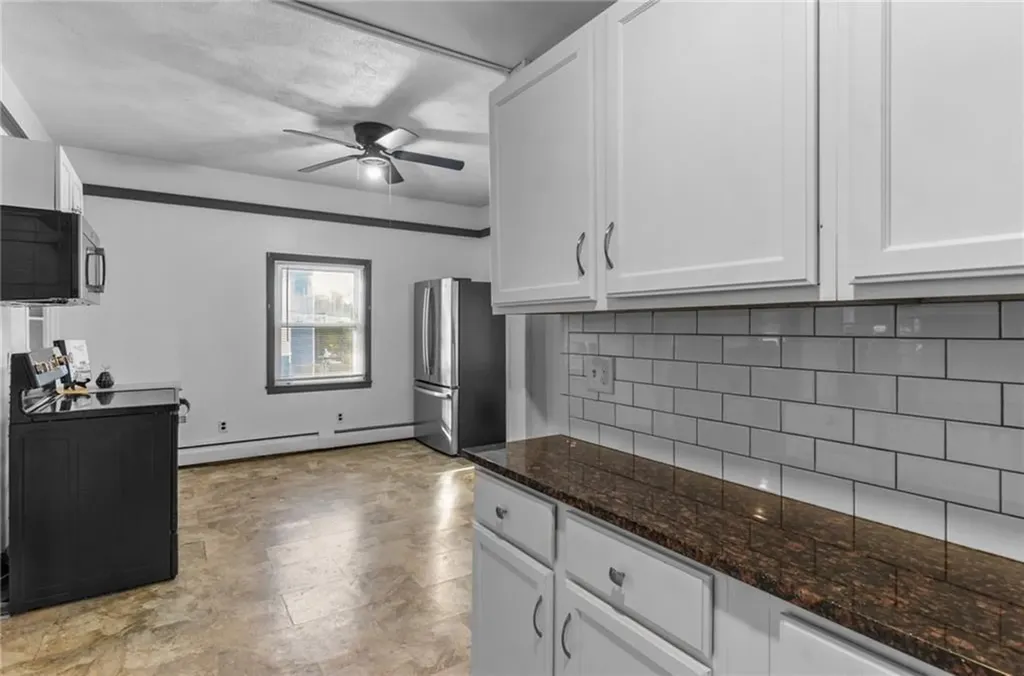 11 Linton Street Providence RI 02908