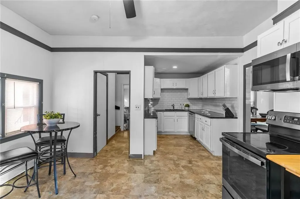 11 Linton Street Providence RI 02908