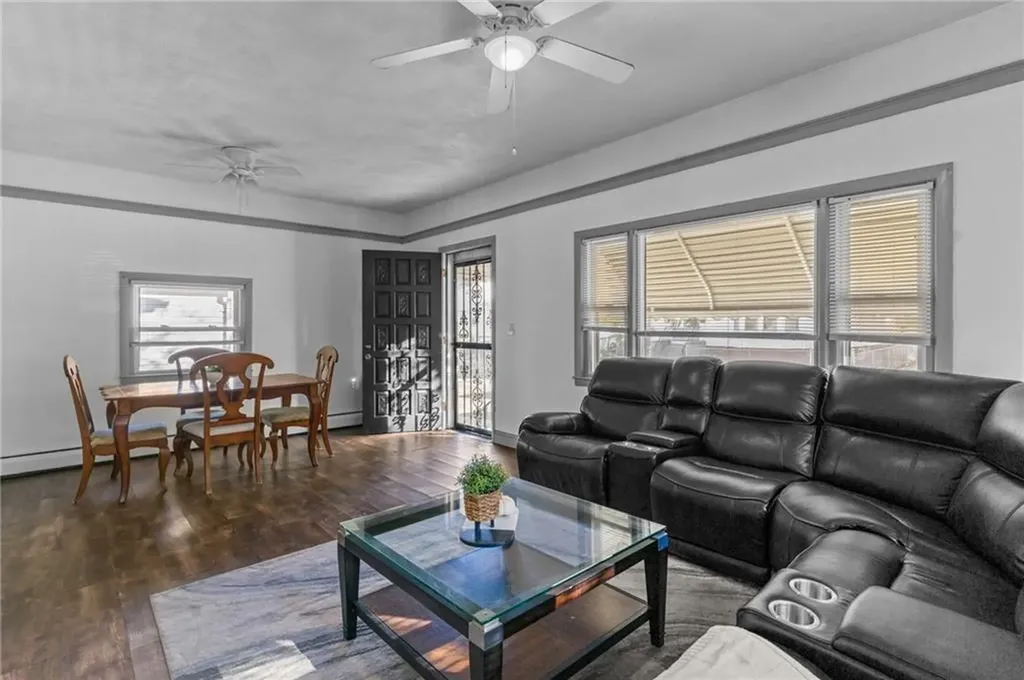 11 Linton Street Providence RI 02908