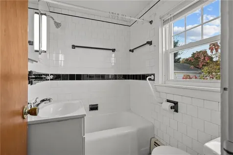 26 Webb Street Providence RI 02908