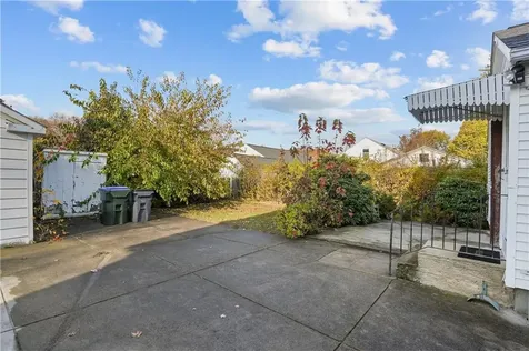 26 Webb Street Providence RI 02908