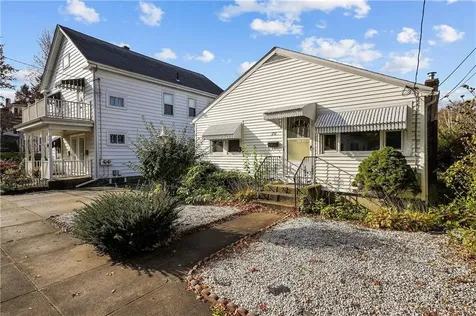 26 Webb Street Providence RI 02908