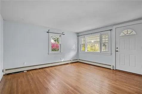 26 Webb Street Providence RI 02908