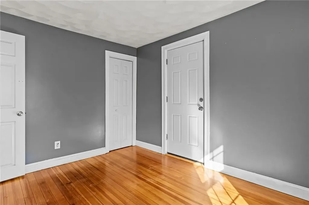 6 Kent Street West Warwick RI 02893