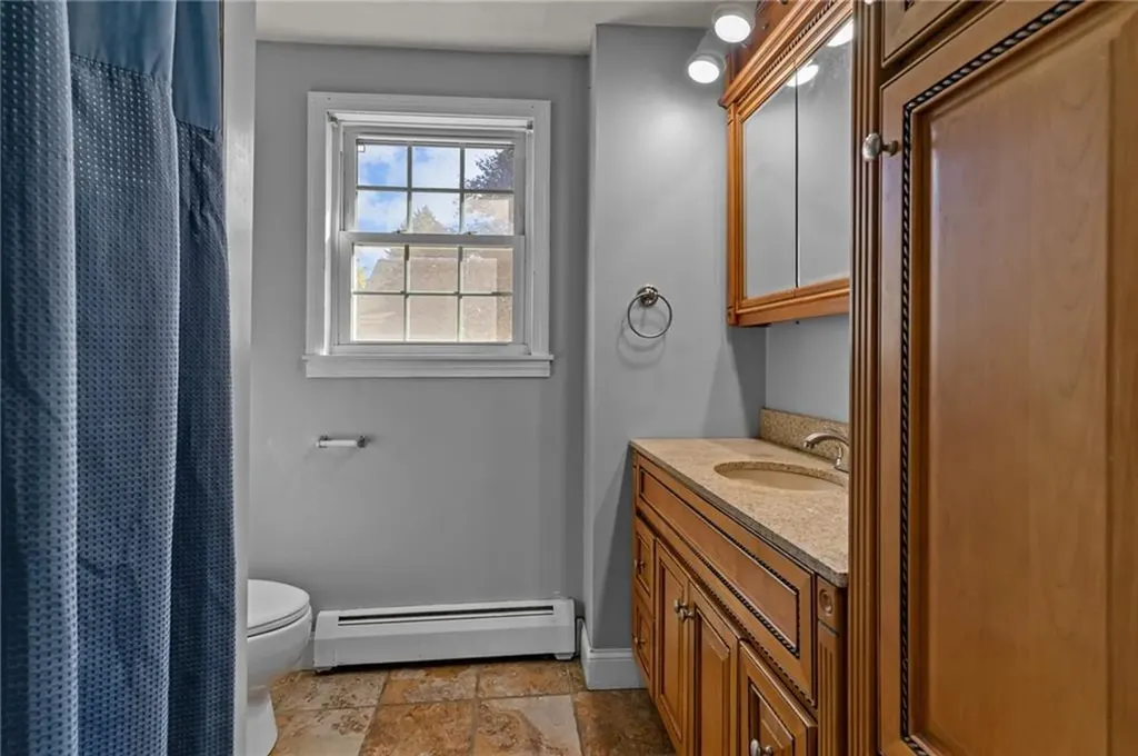 6 Kent Street West Warwick RI 02893