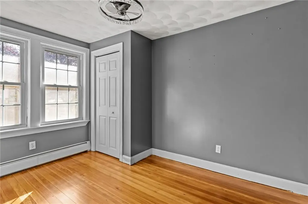 6 Kent Street West Warwick RI 02893