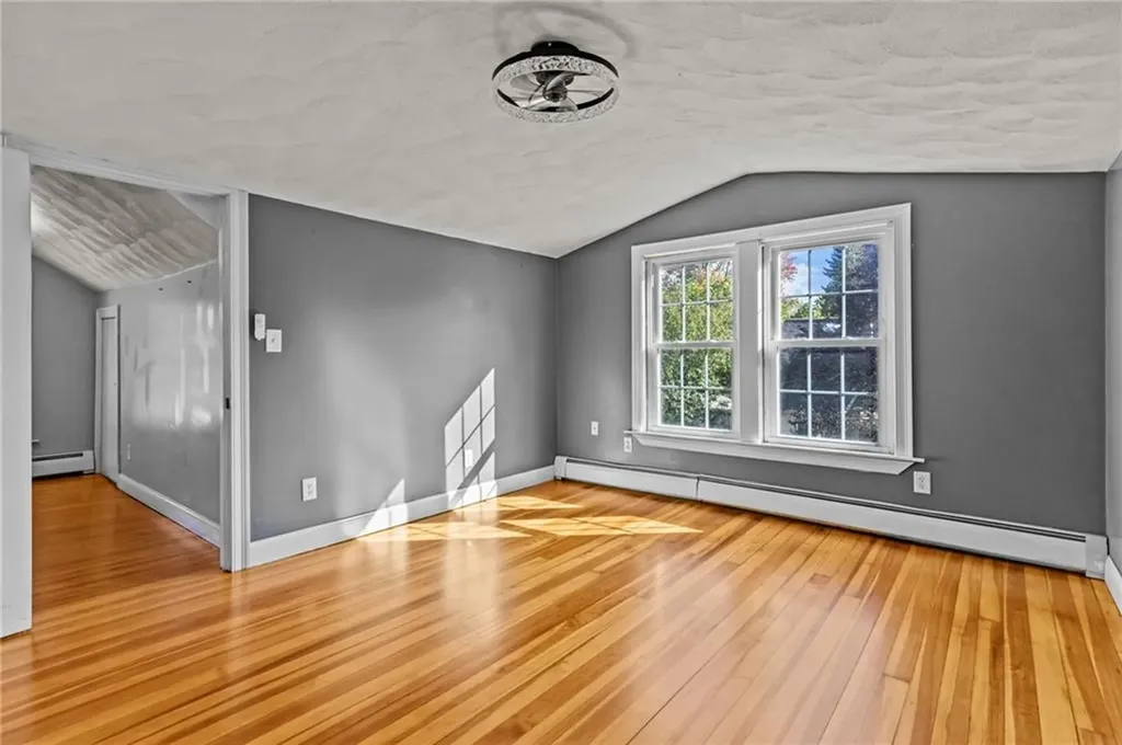 6 Kent Street West Warwick RI 02893