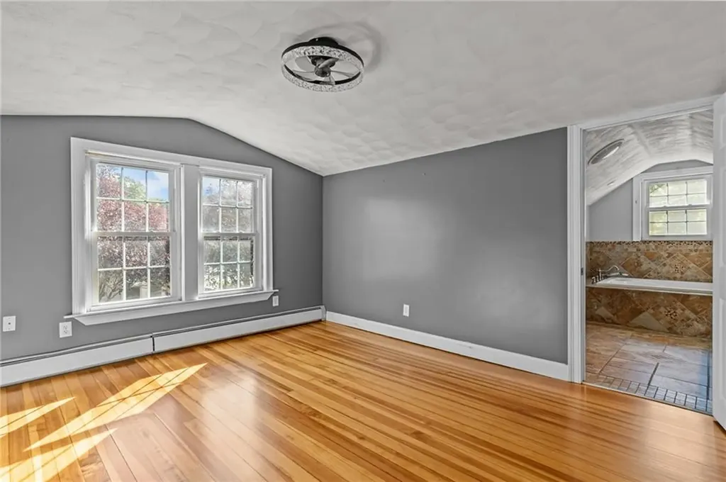 6 Kent Street West Warwick RI 02893