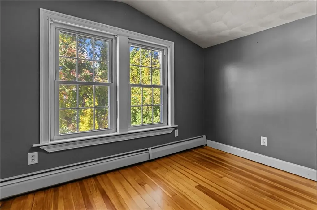 6 Kent Street West Warwick RI 02893
