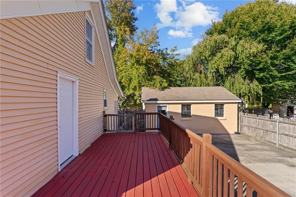 6 Kent Street West Warwick RI 02893