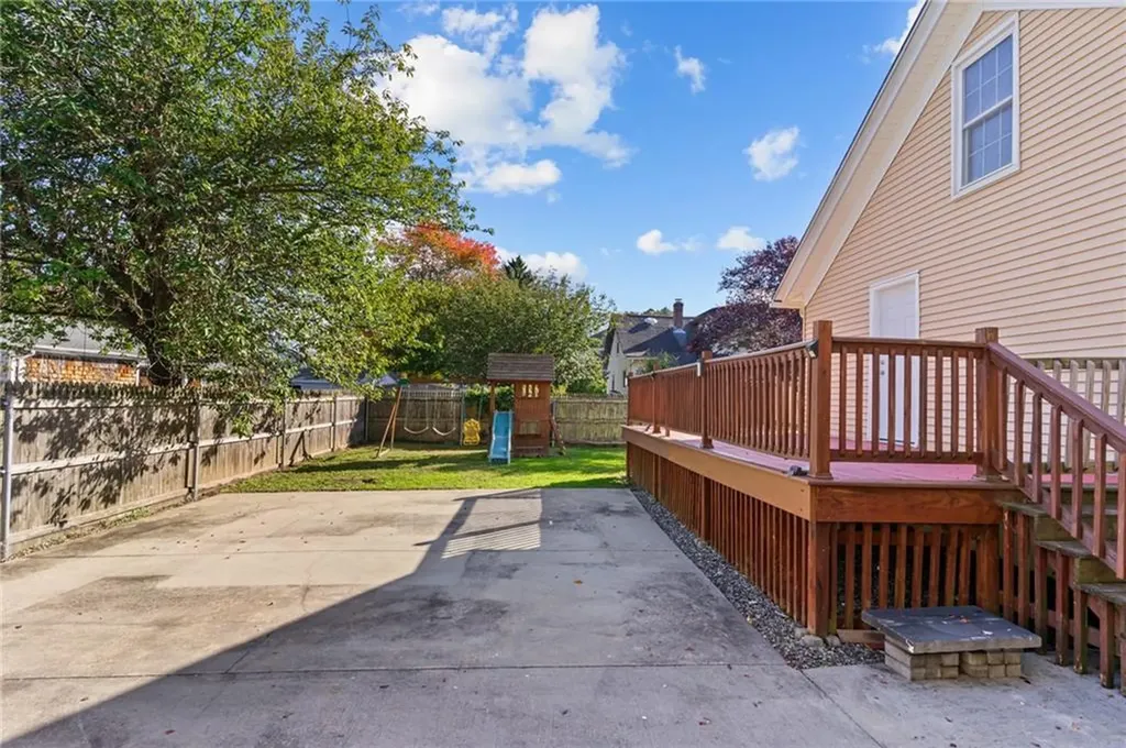 6 Kent Street West Warwick RI 02893