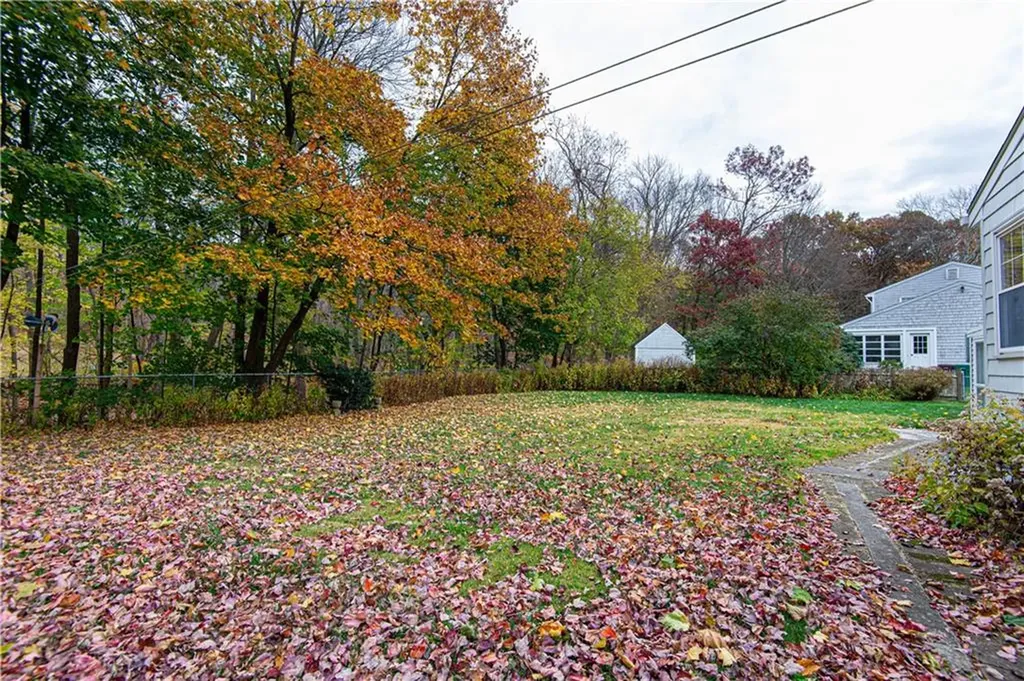 56 Rose Avenue Woonsocket RI 02895