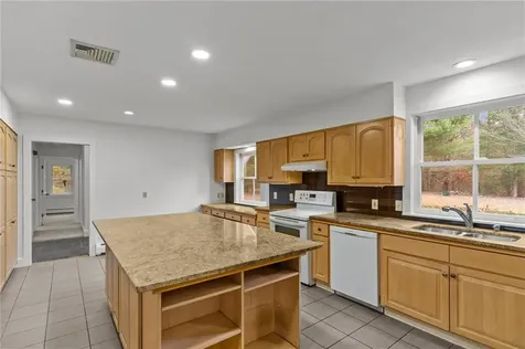 44 Hopkins Avenue Johnston RI 02919