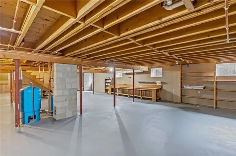 44 Hopkins Avenue Johnston RI 02919