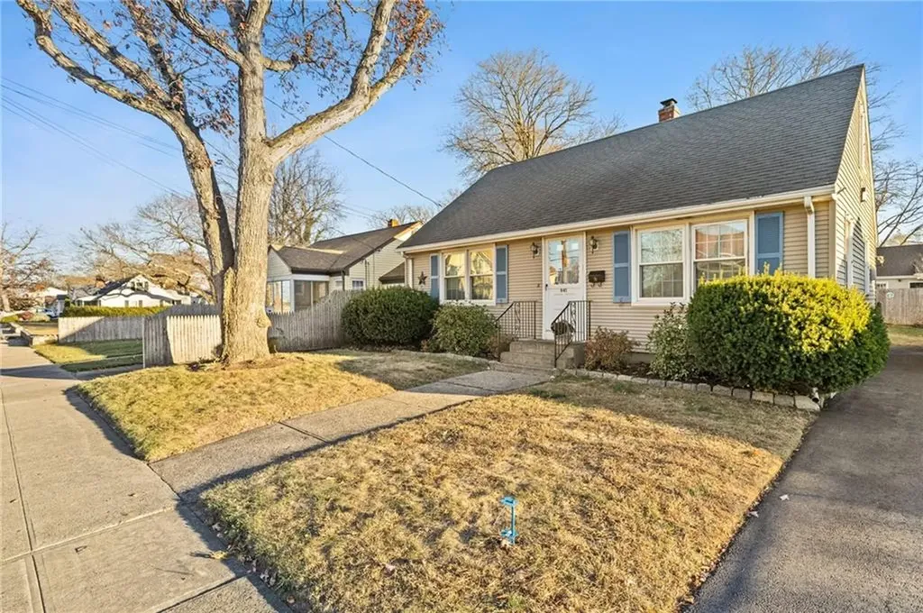 941 Central Avenue Pawtucket RI 02861
