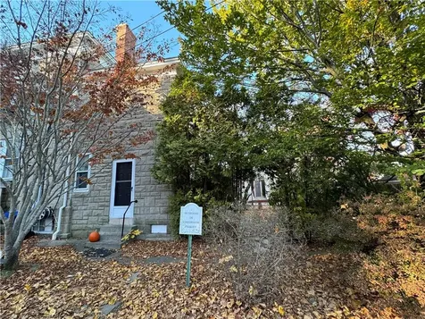 90 Rhode Island Avenue Newport RI 02840