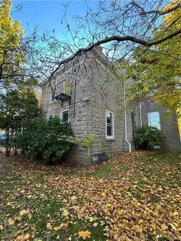 90 Rhode Island Avenue Newport RI 02840