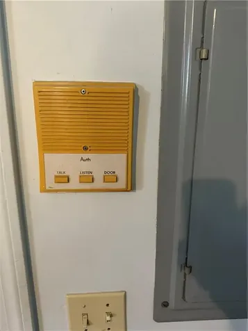 90 Rhode Island Avenue Newport RI 02840