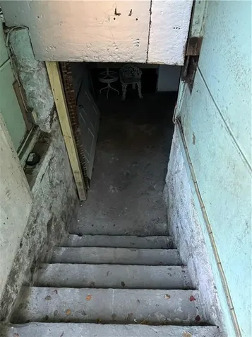 90 Rhode Island Avenue Newport RI 02840