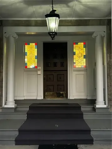 90 Rhode Island Avenue Newport RI 02840