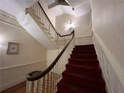 90 Rhode Island Avenue Newport RI 02840