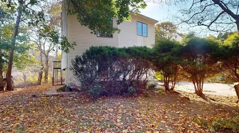 66 Silver Lake Avenue South Kingstown RI 02879
