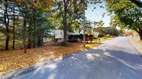 66 Silver Lake Avenue South Kingstown RI 02879