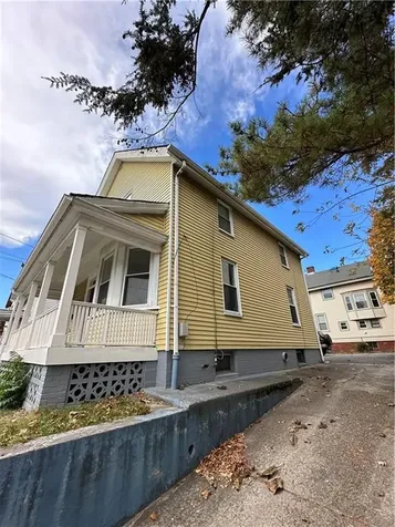 645 Public Street Providence RI 02907