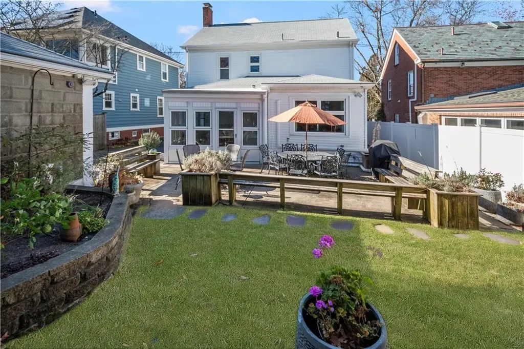 321 Cole Avenue Providence RI 02906