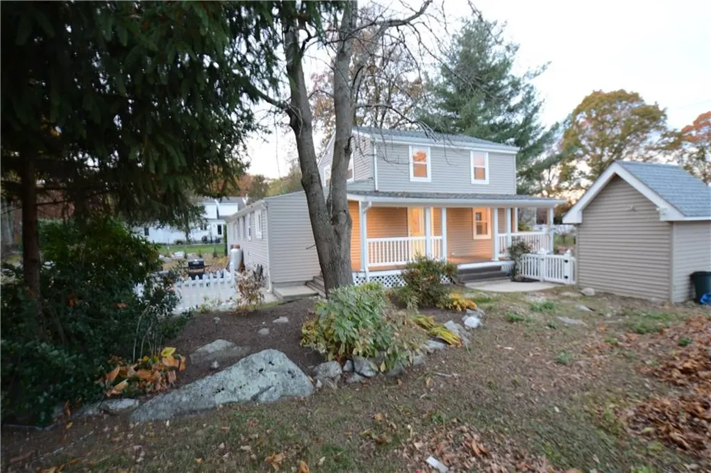 15 Granite Street Johnston RI 02919