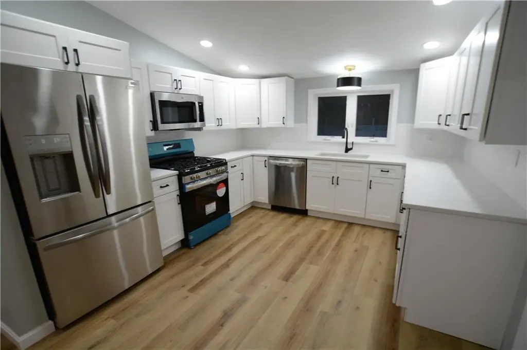 15 Granite Street Johnston RI 02919