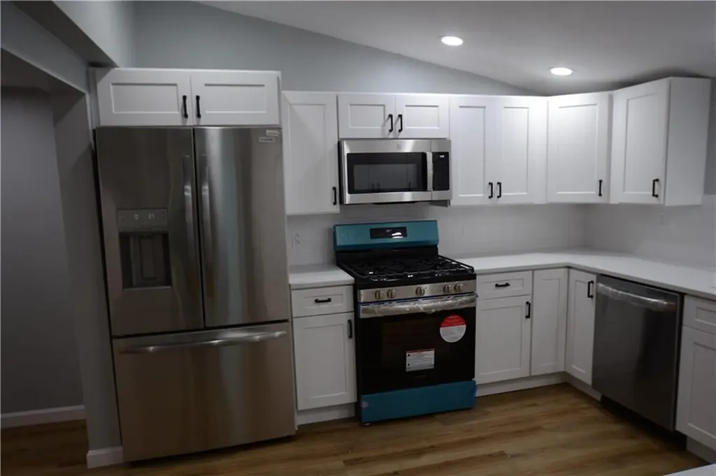 15 Granite Street Johnston RI 02919