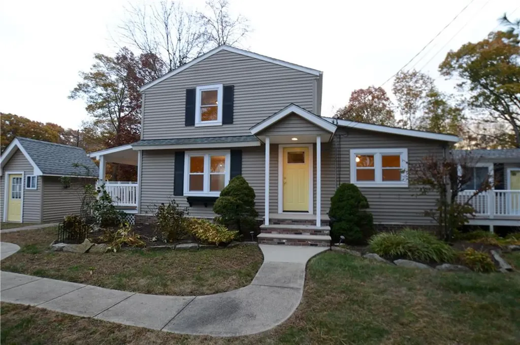 15 Granite Street Johnston RI 02919