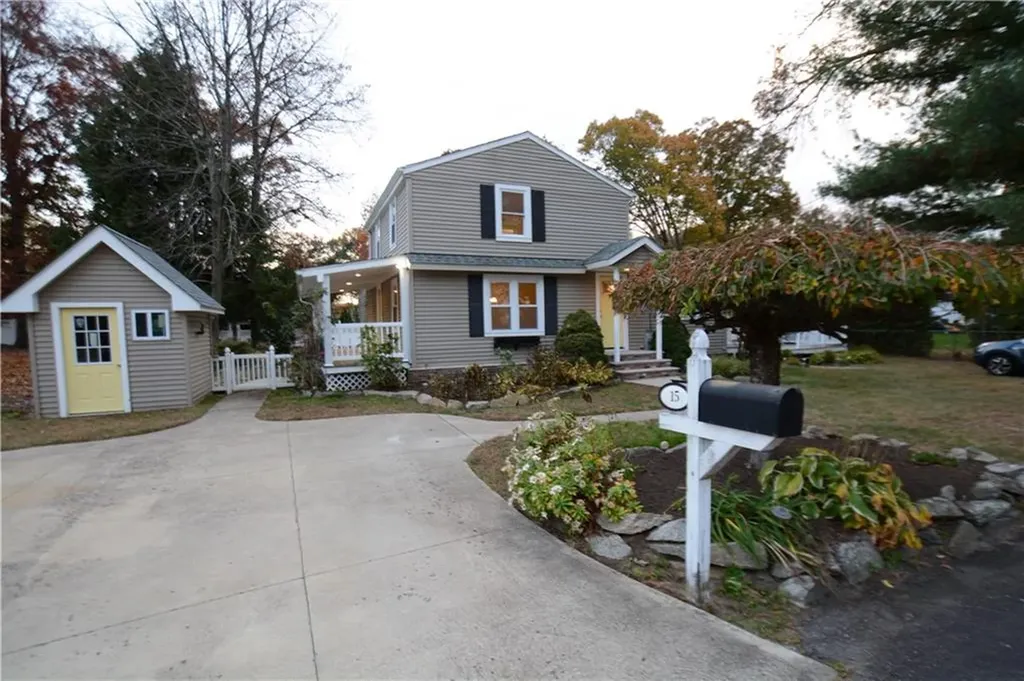 15 Granite Street Johnston RI 02919