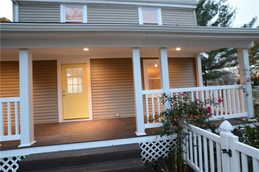 15 Granite Street Johnston RI 02919