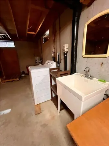 113 Gold Mine Road Foster RI 02825