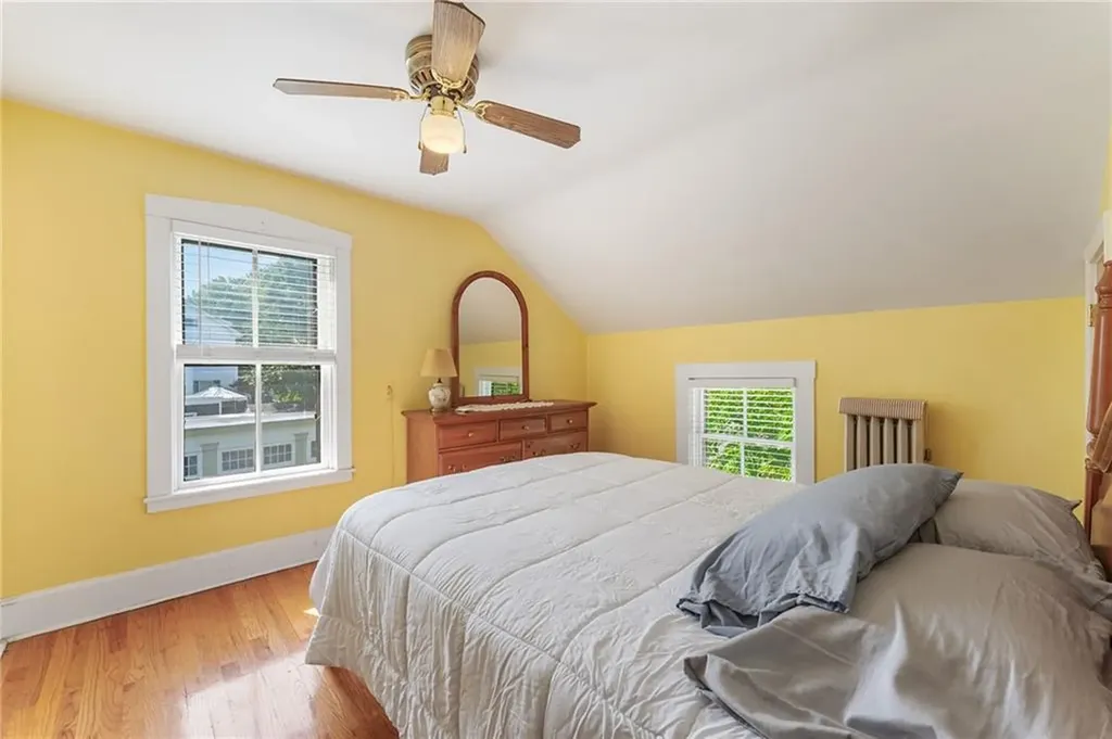 286 Central Street Central Falls RI 02863