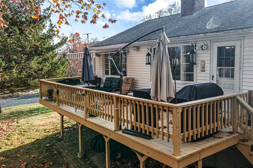 41 Old River Road Lincoln RI 02865