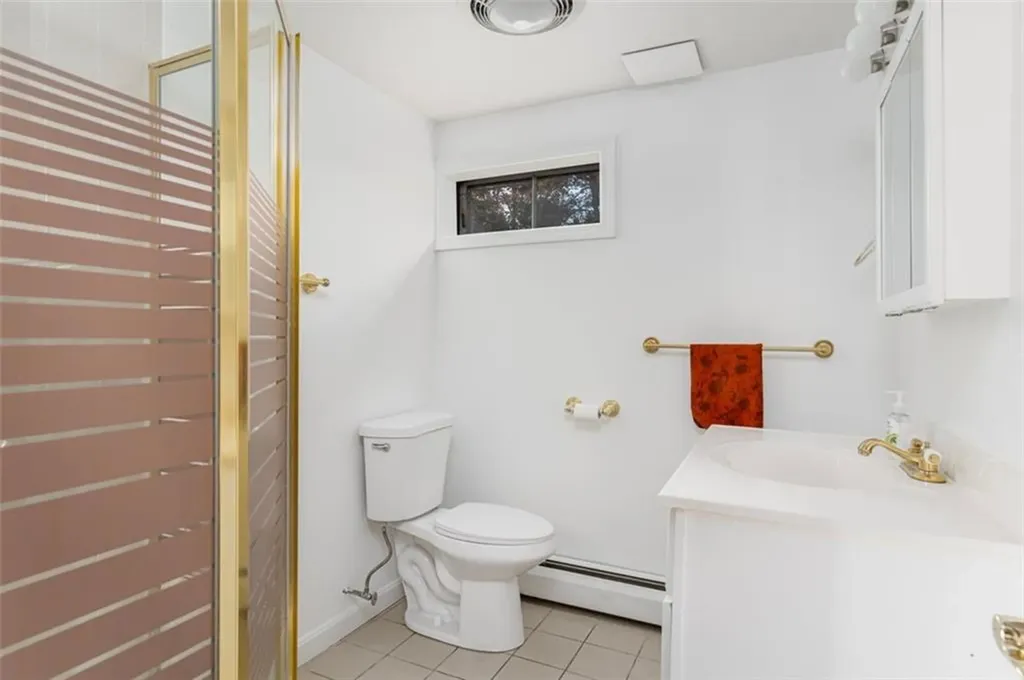 313 Station Street Coventry RI 02816