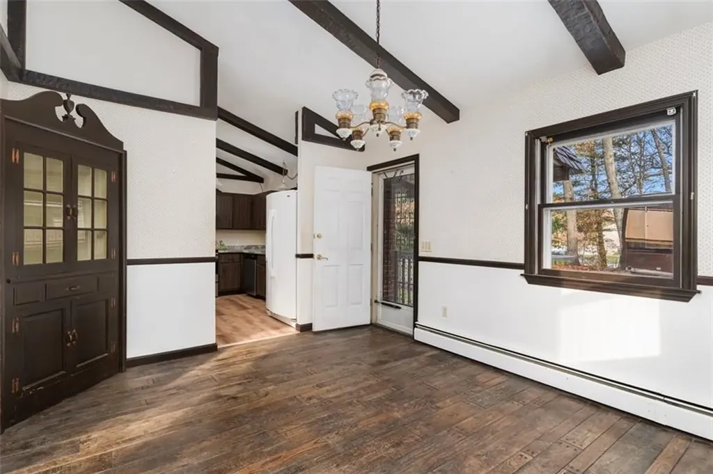 313 Station Street Coventry RI 02816